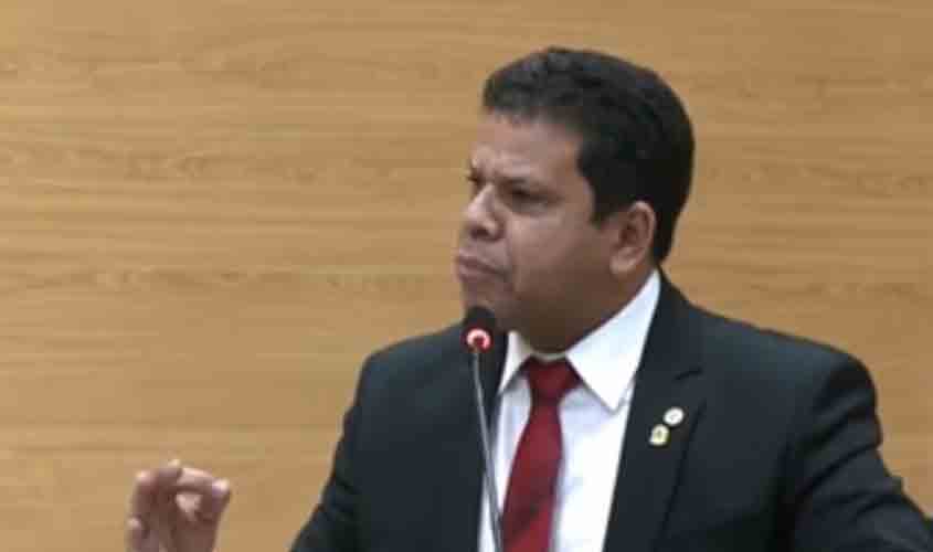 Jair Montes expressa preocupação com excesso de interferência de órgãos nas tomadas de decisão do Governo