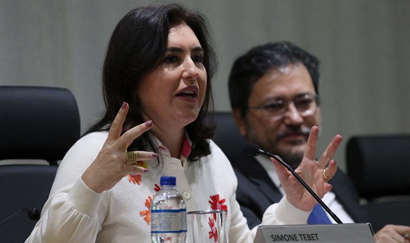 Salário mínimo terá ganho real, diz ministra do Planejamento