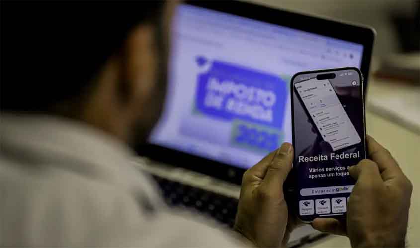 Receita recebe quase 14 milhões de declarações do IR em um mês