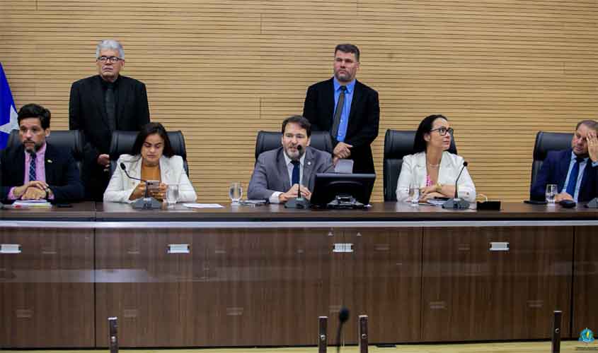 Silvia Cristina avalia com otimismo e alegria pesquisa ao Senado, mas diz que foco é no mandato