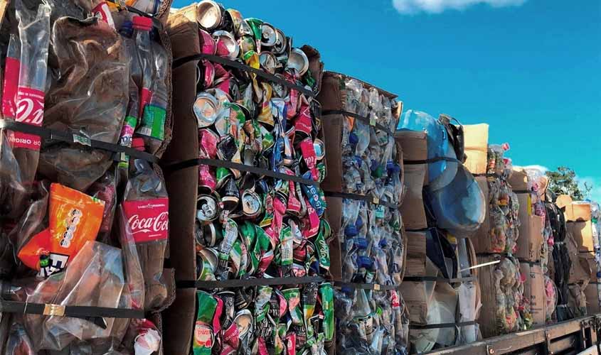 Hidrelétrica Santo Antônio doa resíduos recicláveis para cooperativas