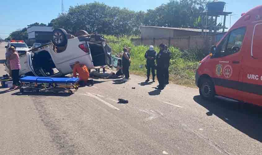 Acidente com Capotamento de Veículo da Femeron Deixa Duas Funcionárias Feridas em Porto Velho