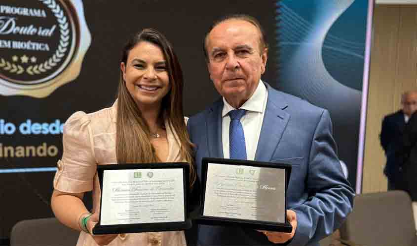 Os Reitores da FIMCA Dr. Aparício e Dra. Mariana Carvalho, receberam os títulos de Doutor em Bioética no Conselho Federal de Medicina – CFM