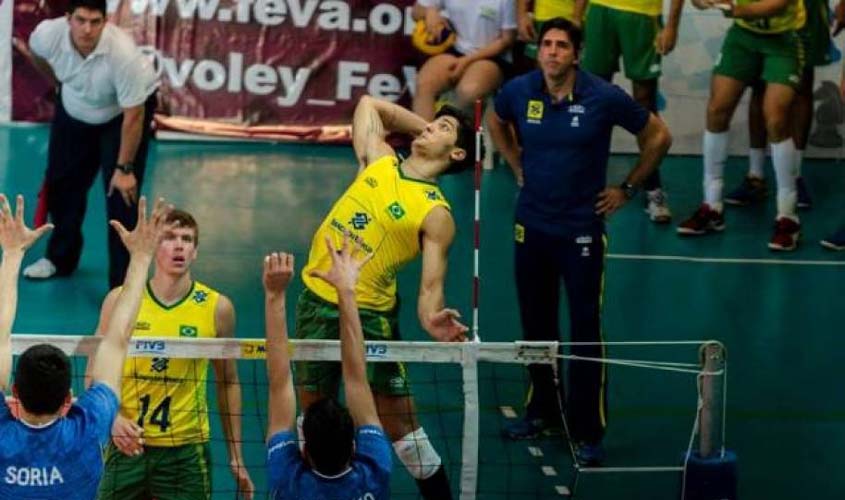 Atleta revelado em Vilhena assina contrato e vai jogar temporada em time de vôlei da Itália