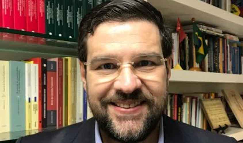 Por trás da PEC da Blindagem