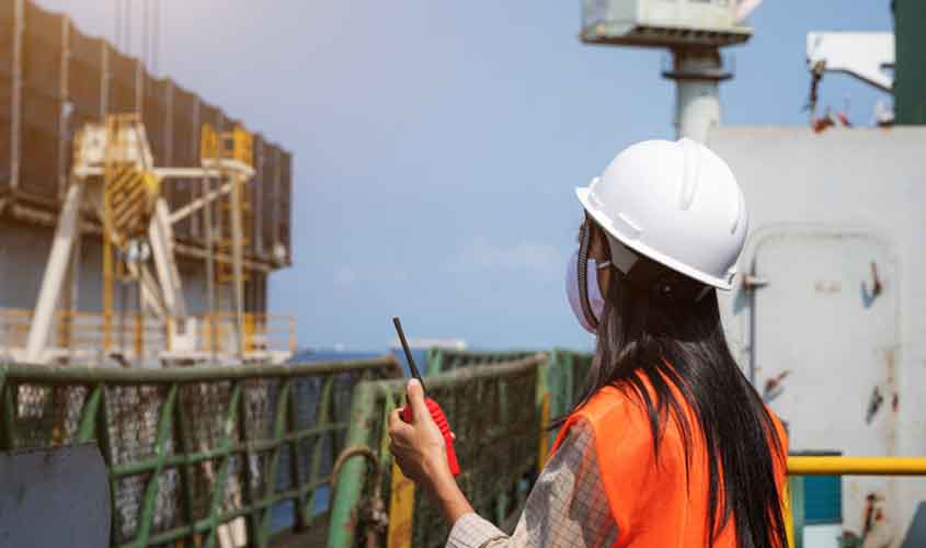 Guarda portuária não será indenizada por uso de imagem em ações trabalhistas