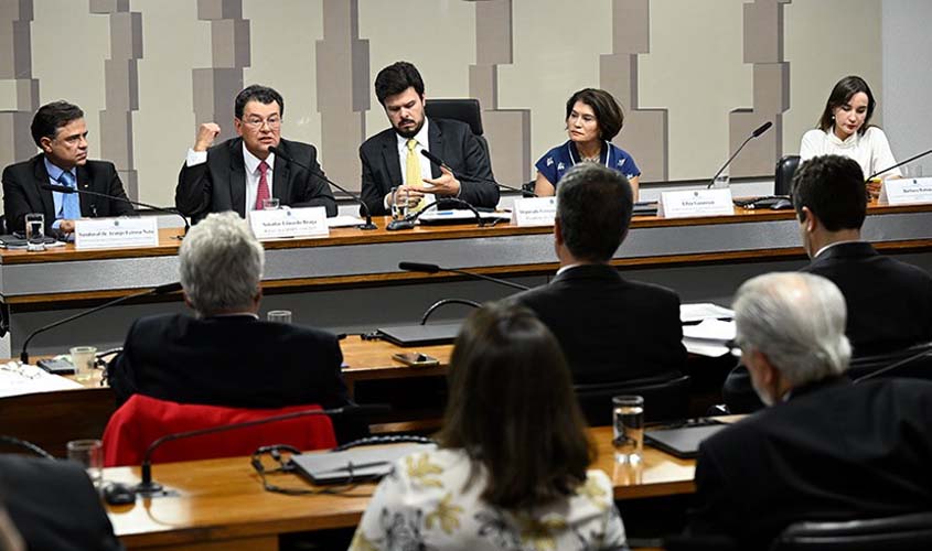 Comissão aponta ajustes para energia mais barata