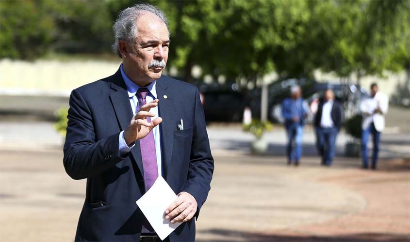 Lula começa a analisar na próxima semana indicações de ministros