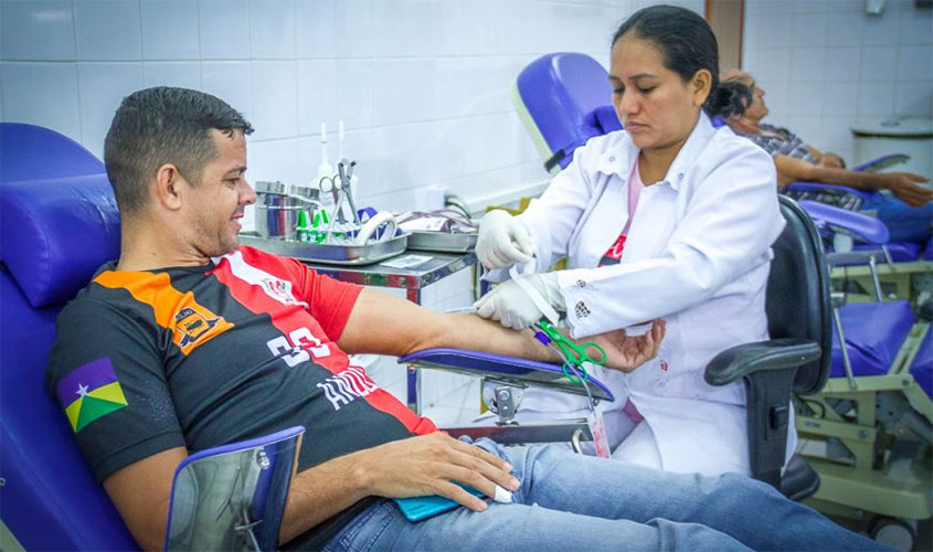 Fhemeron convoca doadores de sangue para reforçar estoque neste final de ano