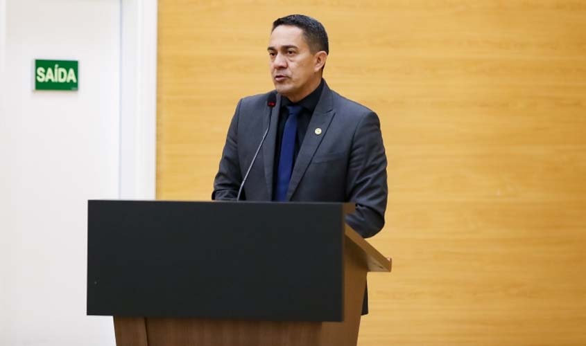 Proteção às mulheres: aprovado projeto do deputado Eyder Brasil que autoriza uso de spray de pimenta para defesa pessoal