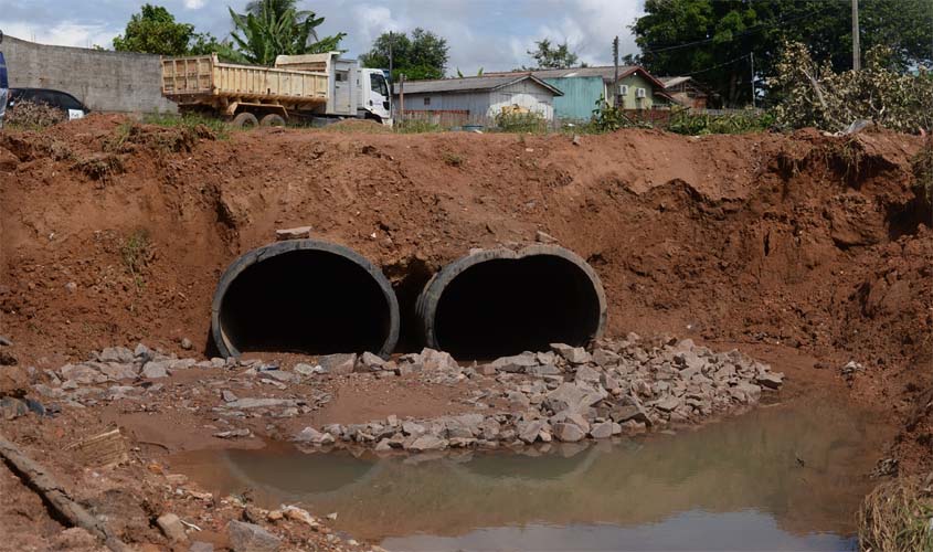 Prefeitura constrói boca de ala no bairro Jorge Teixeira