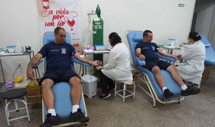 Alunos do Curso de Formação de Sargento doam sangue em Cacoal