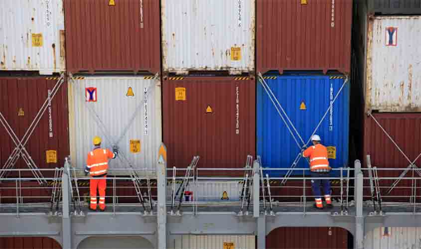TST legitima acordo coletivo que previa contratação de portuários sem intermediação do Ogmo