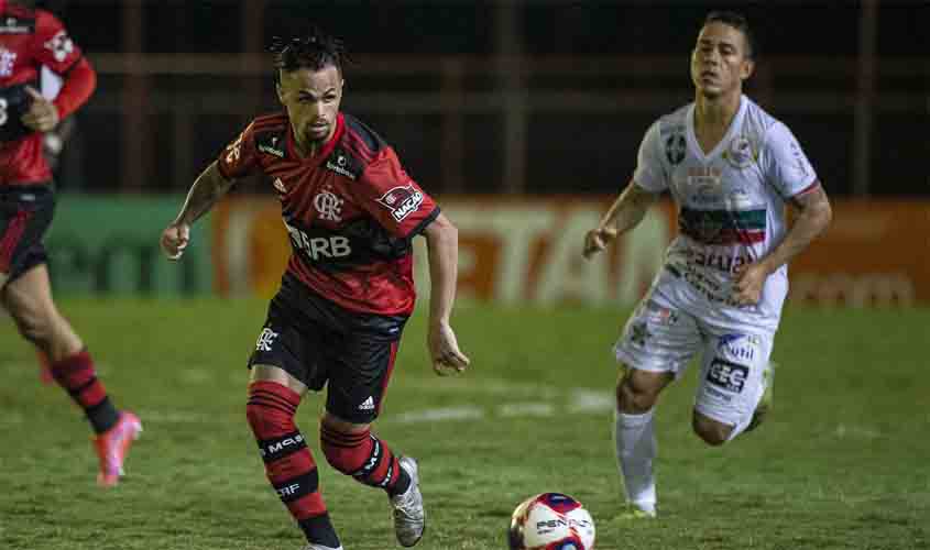 Reservas do Flamengo arrancam empate com Portuguesa no Carioca
