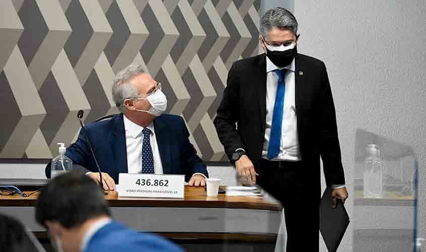 CPI pode investigar 'ministério paralelo' e quebrar sigilos de Carlos Bolsonaro  