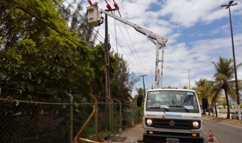 Energisa realiza serviços de manutenção da rede elétrica nas comunidades rurais de Canutama e Joana D’Arc