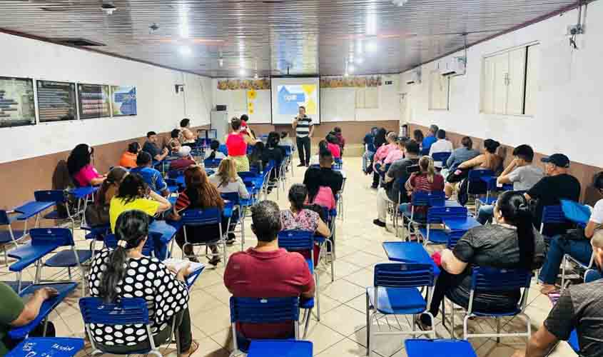 Encontro formativo para implantação do Projeto 'E-paz' é realizado na Escola Capitão Cláudio, em Porto Velho