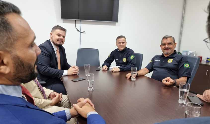 Em visita às Polícias Militar, Civil, Rodoviária e Federal, presidente da OAB/RO reafirma importância das prerrogativas da advocacia