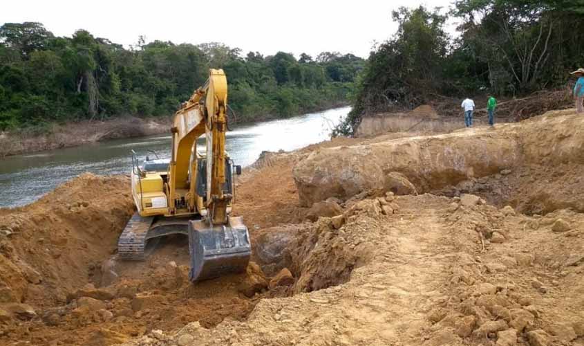 DER trabalha para o restabelecimento do tráfego na RO-459 na rodovia