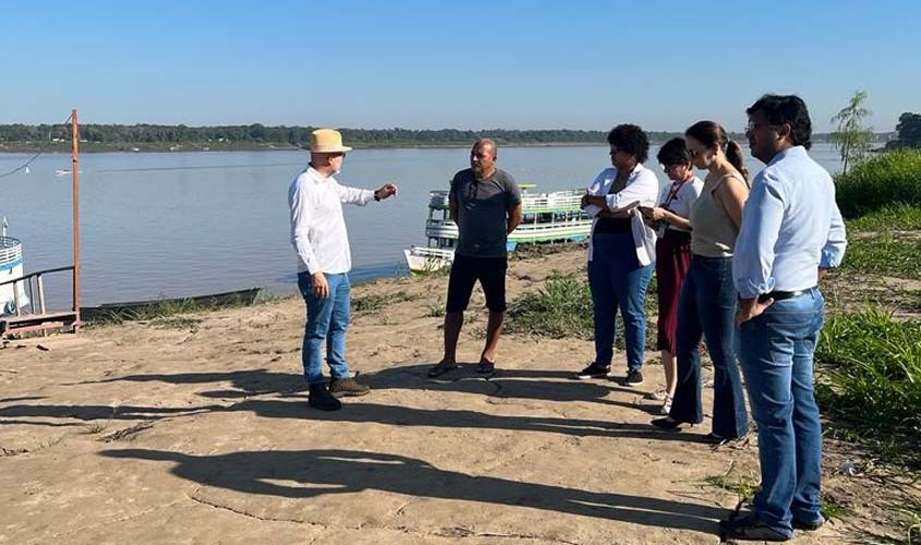 Prefeitura de Porto Velho ouve demandas de barqueiros em reunião no Porto do Cai N’Água