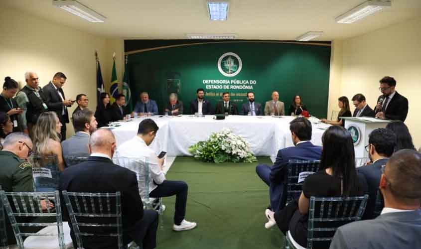 MPRO participa de cerimônia de posse do Defensor Público-Geral biênio 2025-2027