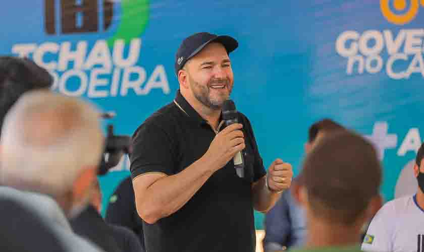 Presidente Alex Redano participa do lançamento do Tchau Poeira em Corumbiara