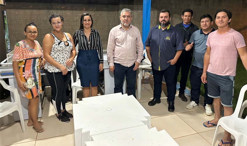 Vereador Fogaça participa de reunião com moradores no Loteamento Tropical, moradores cobram operação Tapa Buracos e Iluminação Pública