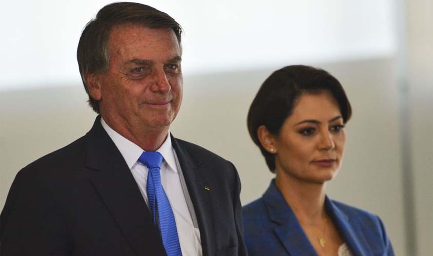 Moraes autoriza quebra de sigilo bancário de Bolsonaro e Michelle