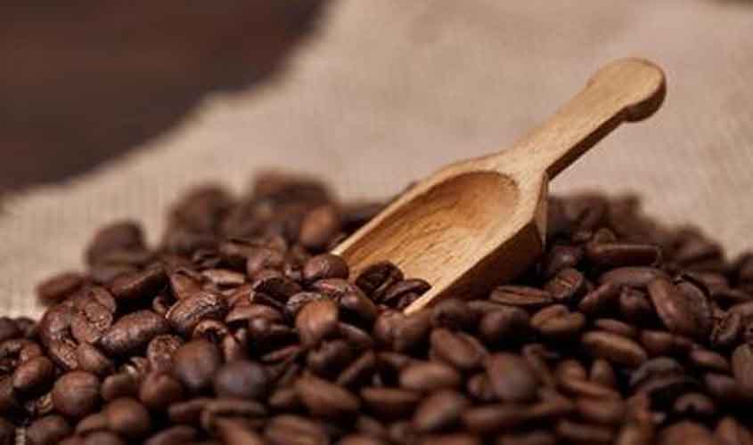 Café: semana começa com alta no preço