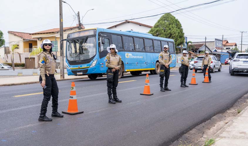 Usuários do transporte coletivo devem ficar atentos à mudança de rota dos ônibus na avenida Calama