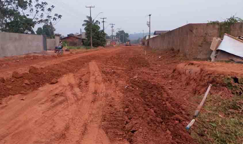 Obras de infraestrutura urbana são iniciadas pelo governo de RO no município