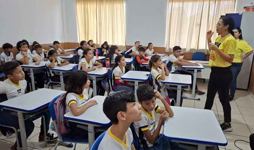 Cidadania no trânsito é fortalecida pelo governo de RO com Projeto Agente Mirim, em Porto Velho