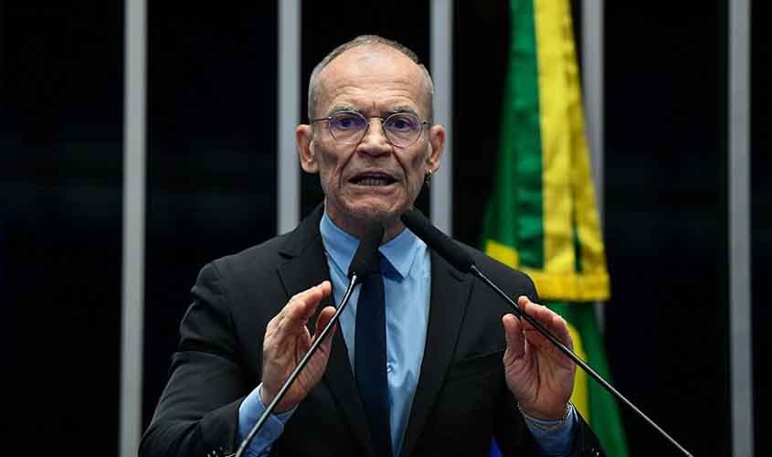 Contarato critica PEC que amplia foro privilegiado 