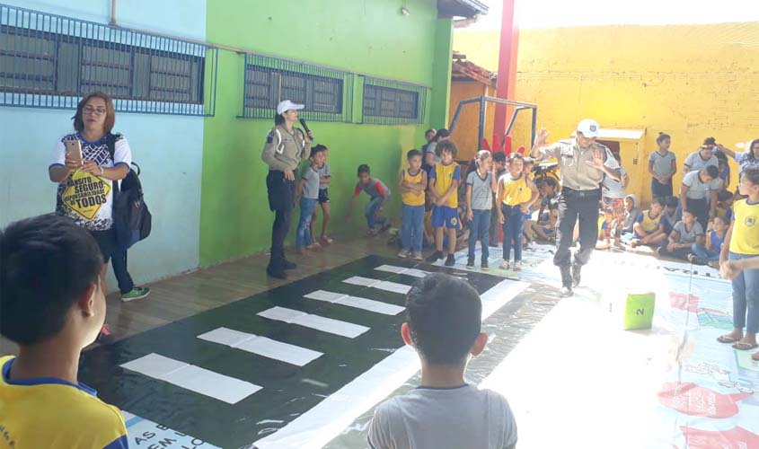 Semtran continua com ações de educação de trânsito nas escolas