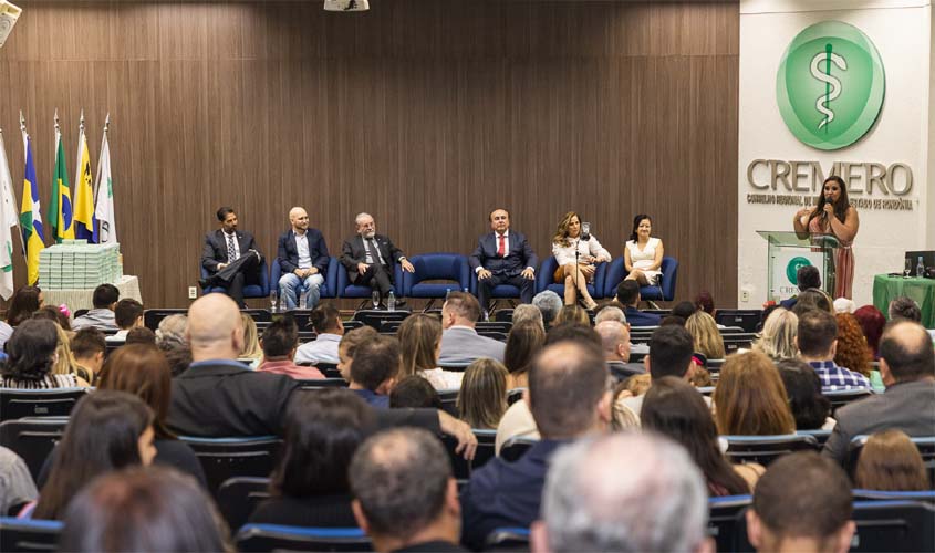 Cremero inicia calendário de homenagens ao mês do médico em Porto Velho