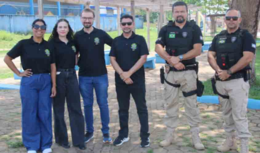 MP Eleitoral inspeciona locais de votação para retirada de propaganda irregular em Porto Velho (RO)