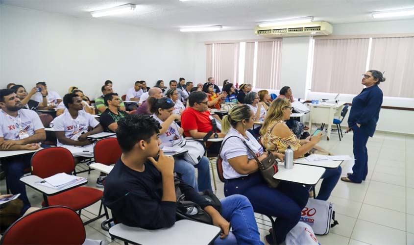 Salas temáticas do Congresso do Sintero tratam sobre diversos temas de interesse dos trabalhadores em educação