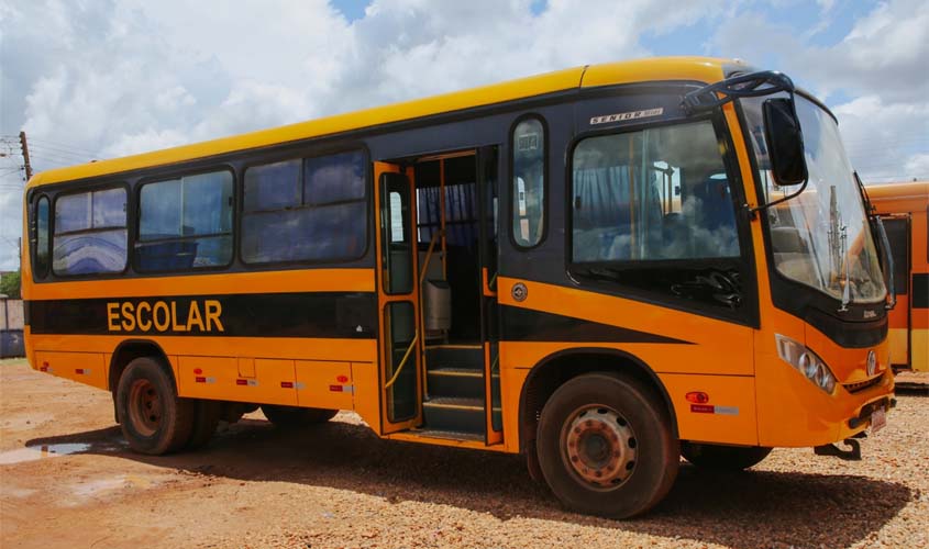 Semed inicia cadastro do transporte escolar 2026