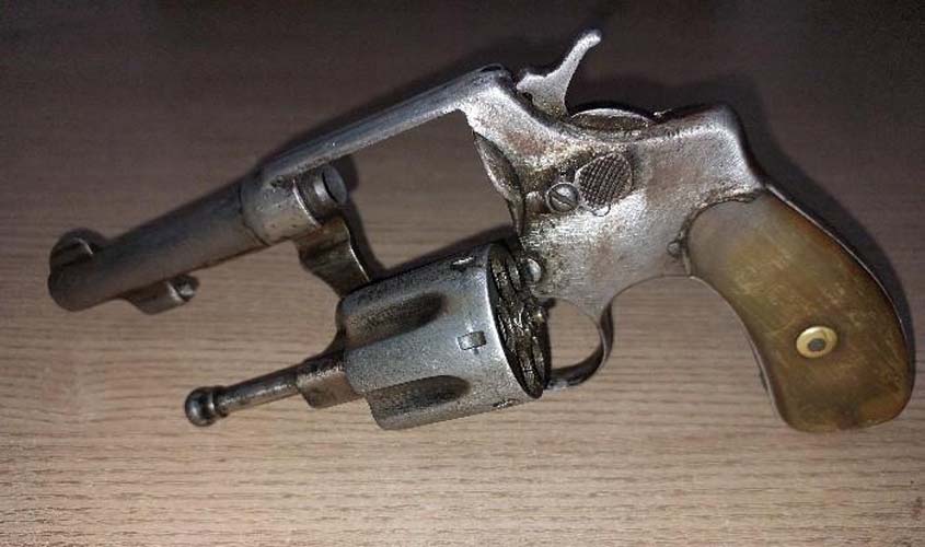 PMRO apreende arma e prende suspeitos em Nova Mamoré