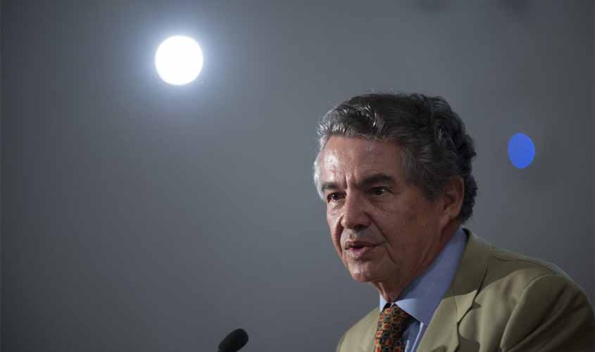 Marco Aurélio nega recurso e Bolsonaro terá de pagar indenização à Maria do Rosário