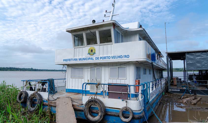 Barco Saúde inicia primeira viagem do ano para atendimento aos ribeirinhos