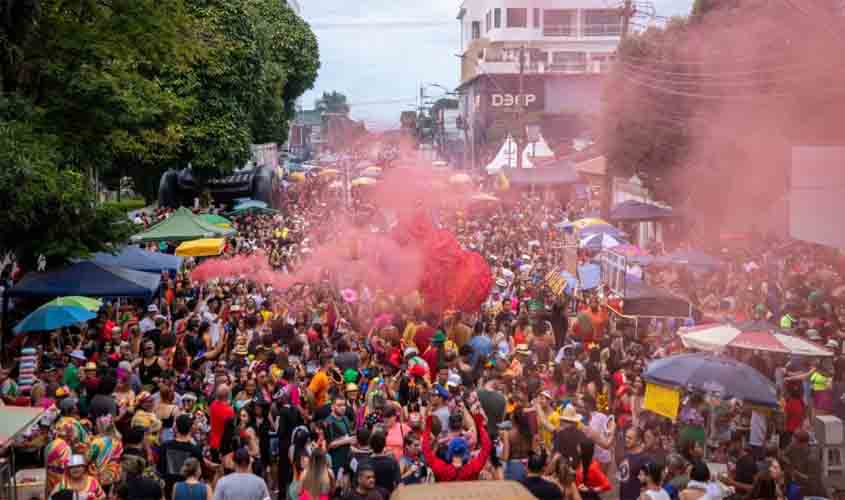 Secretaria de Saúde realiza ações preventivas no Carnaval 2025