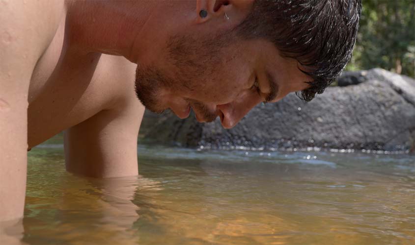 Auá Filmes lança curta sobre relações contemporâneas