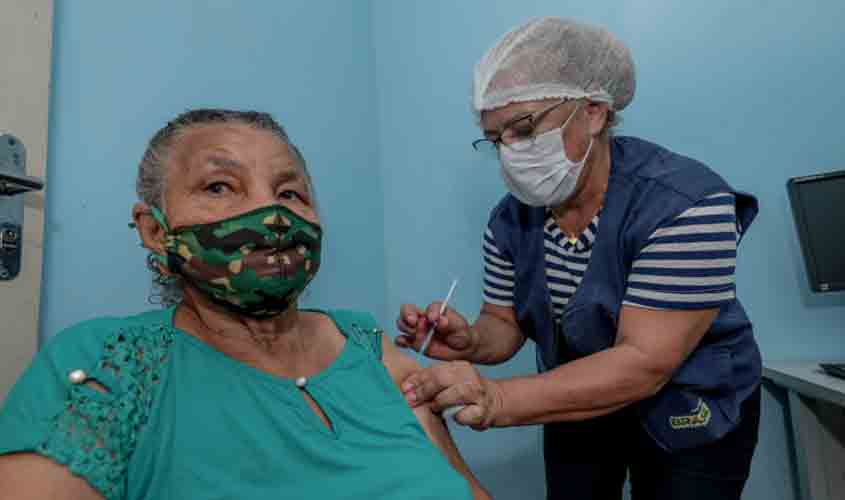 Mais de 4 mil doses de vacina já foram aplicadas em moradores dos distritos de Porto Velho