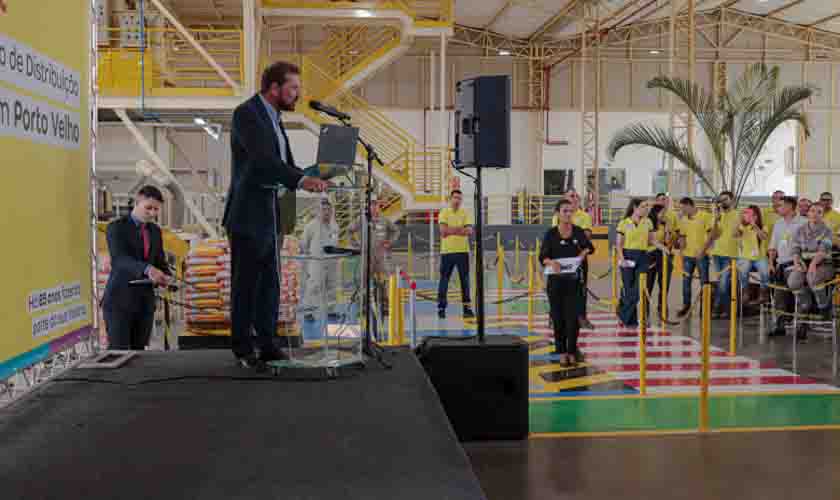 Hildon Chaves prestigia inauguração de fábrica de argamassas em Porto Velho