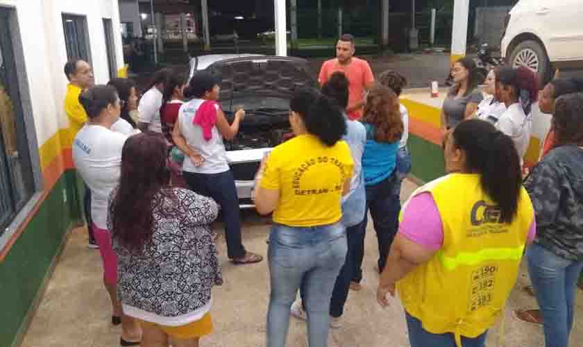 Condutoras participam do Projeto “Mecânica Básica para Mulheres” promovido pelo Detran Rondônia