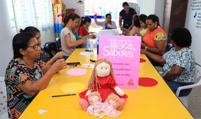 Cras Morar Melhor inicia Oficina de Bonecas pelo Projeto Troca de Saberes