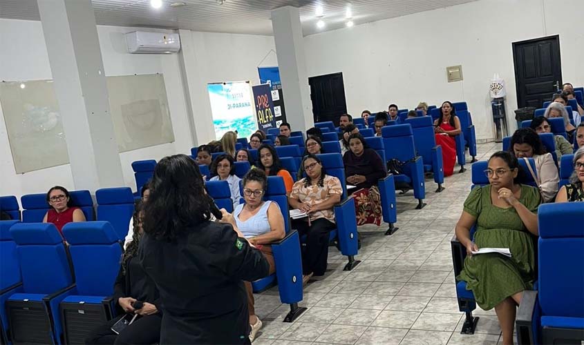 Semed orienta servidores sobre o Censo Escolar