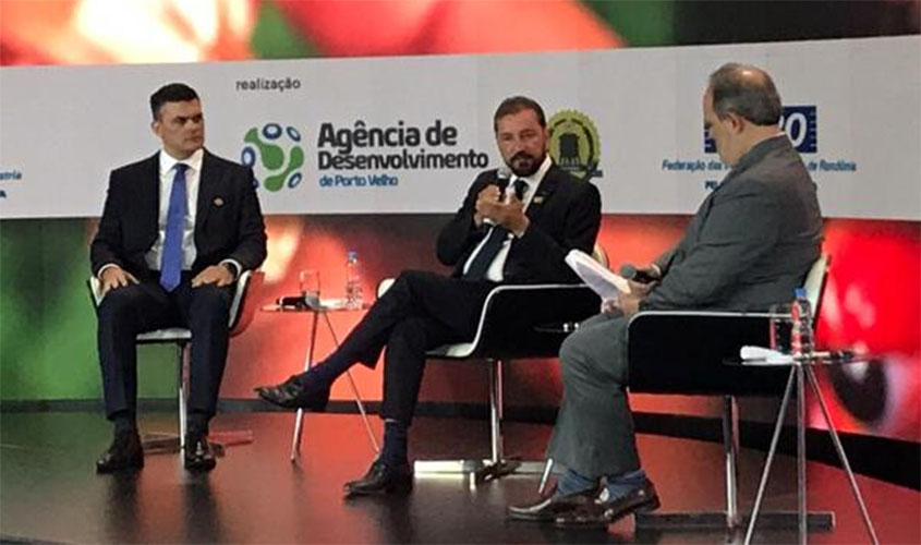 Prefeito Hildon Chaves participa da abertura do  Forum Mundial Amazônia +21 em Brasília