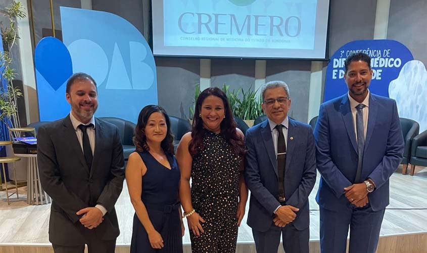 Cremero palestra sobre o ato médico em conferência da OAB